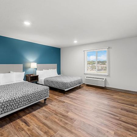 Woodspring Suites Kansas City Airport Buitenkant foto