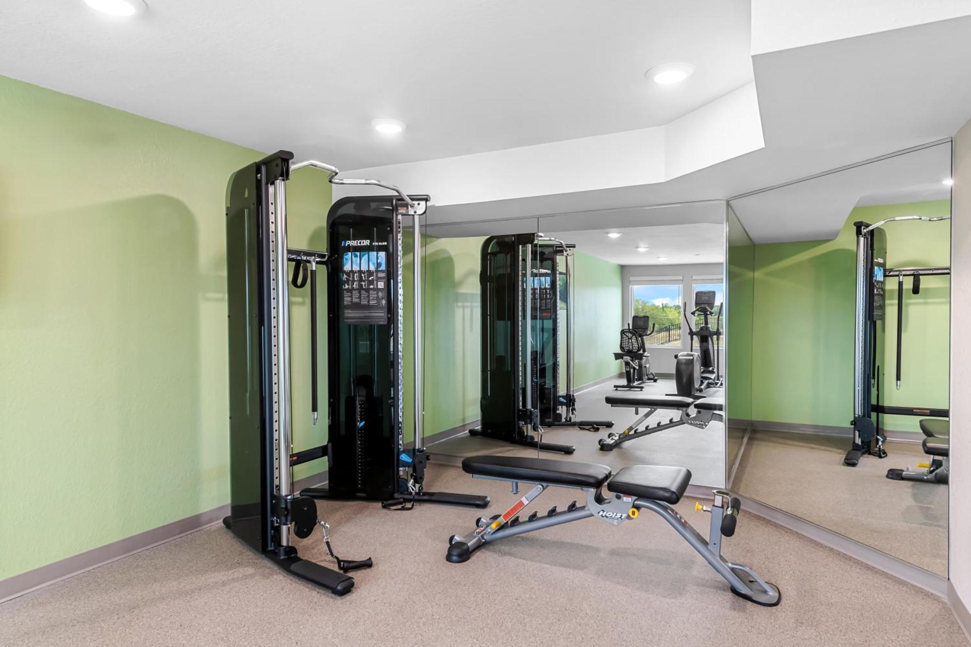 Woodspring Suites Kansas City Airport Buitenkant foto