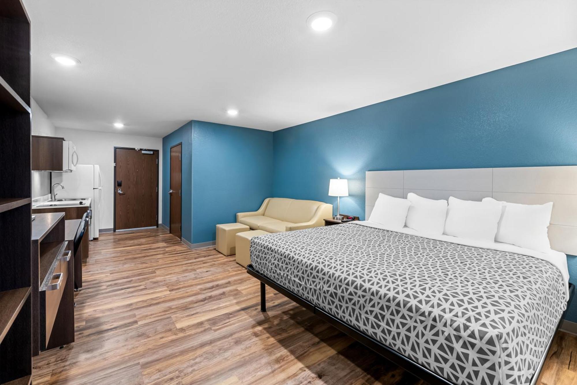 Woodspring Suites Kansas City Airport Buitenkant foto