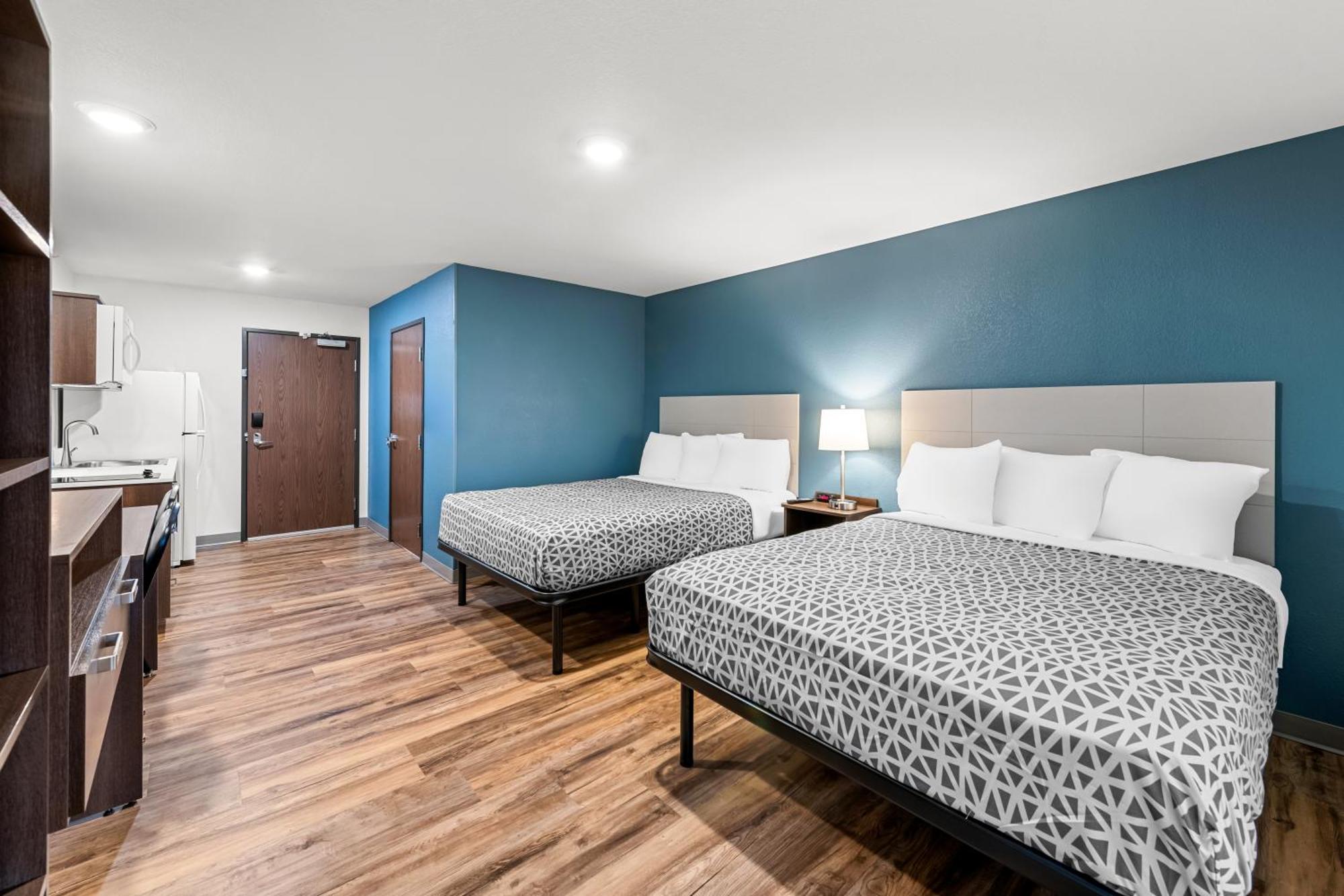 Woodspring Suites Kansas City Airport Buitenkant foto